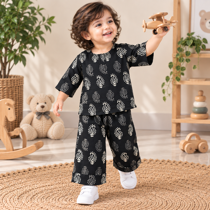 Black Toddler Lounge Set – 2-Piece Relaxed Co-ord